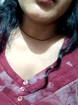 Snapshot of spicysuhana chatting on June 9, 11:28 pm spicysuhana online show from June 9, 11:28 pm