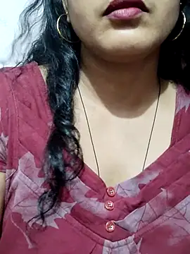 Snapshot of spicysuhana chatting on June 17, 7:19 am spicysuhana online show from June 17, 7:19 am