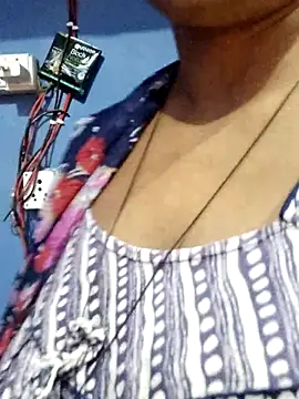Snapshot of spicysuhana chatting on July 5, 5:36 am spicysuhana online show from July 5, 5:36 am