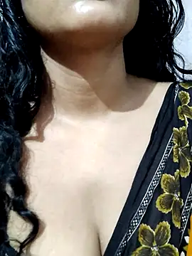 Snapshot of spicysuhana chatting on September 20, 10:48 pm spicysuhana online show from September 20, 10:48 pm