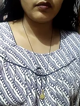 Snapshot of spicysuhana chatting on June 19, 6:52 am spicysuhana online show from June 19, 6:52 am