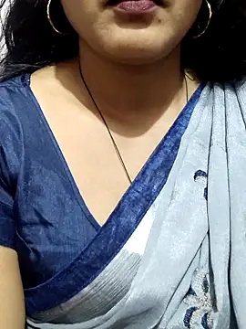 spicysuhana online show from May 4, 9:01 am