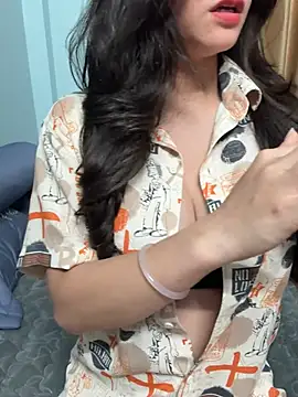 Voyerra g online show from February 19, 2:03 pm