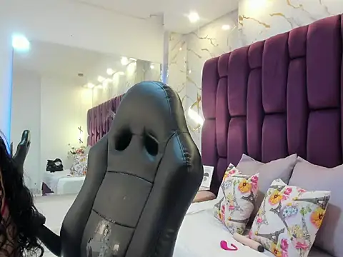 Snapshot of cloe_spencerr chatting on September 29, 5:07 pm cloe spencerr online show from September 29, 5:07 pm