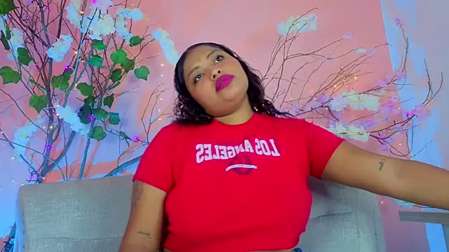 Cristal hott1 online show from February 19, 6:38 pm