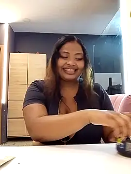 Cristal hott1 online show from February 17, 7:22 pm