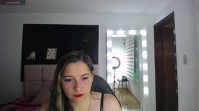 Agatha bellucci  online show from January 9, 1:07 pm