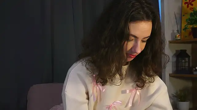 Snapshot of DeneenTurja chatting on October 9, 10:16 am DeneenTurja online show from October 9, 10:16 am