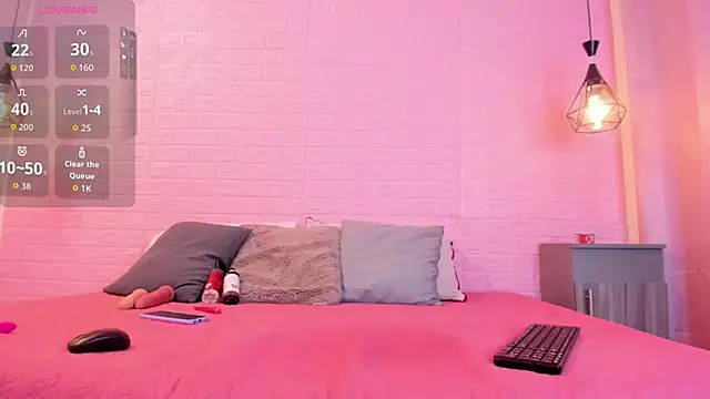 MayteLiu  online show from September 24, 12:44 pm