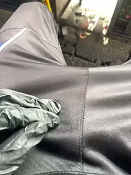 diegoand0911 online show from April 5, 4:46 pm