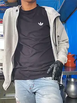 diegoand0911 online show from March 30, 2:40 pm