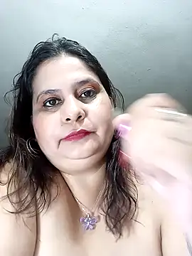 Ayma1983 online show from March 13, 7:02 am