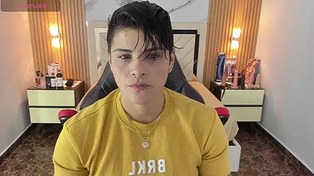 KAROLLJONES1 online show from September 20, 2:38 am