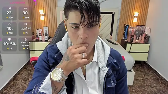 KAROLLJONES1 online show from October 1, 2:27 am