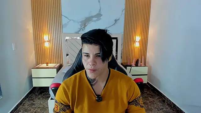 KAROLLJONES1 online show from May 29, 12:22 pm