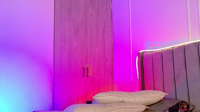 Ice Princess  online show from March 28, 12:06 pm