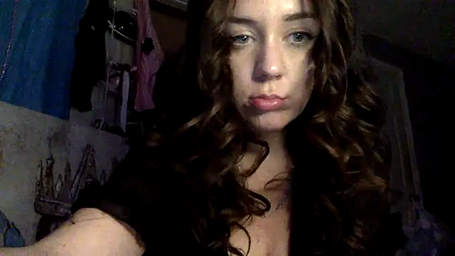 goddessmissmia online show from April 23, 6:31 am