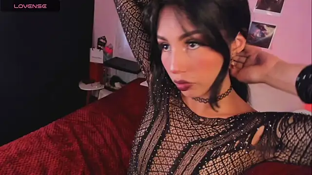 Miss Charlottet online show from February 9, 9:02 pm