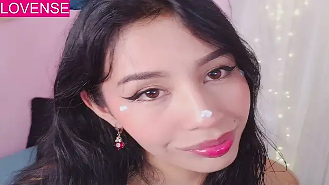 Miss Charlottet online show from May 3, 8:56 pm