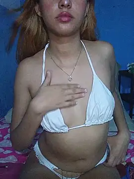 Snapshot of natasha_dolly chatting on May 19, 1:51 pm natasha dolly online show from May 19, 1:51 pm