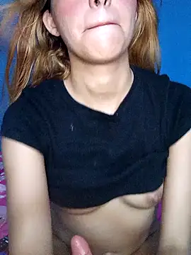 Snapshot of natasha_dolly chatting on May 5, 9:07 pm natasha dolly online show from May 5, 9:07 pm