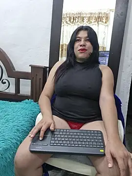 ALMAWHITE online show from October 4, 6:42 pm