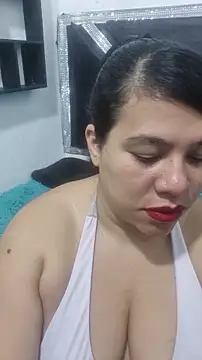 ALMAWHITE online show from December 15, 11:38 am