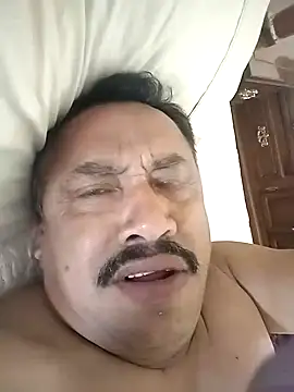 andreustoreto online show from September 11, 9:04 pm