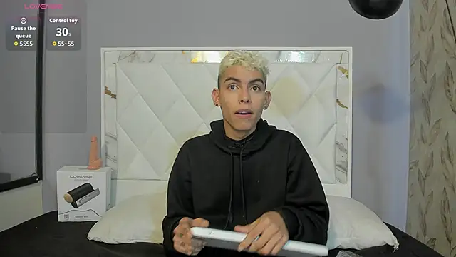 Room 69x online show from January 15, 3:54 am