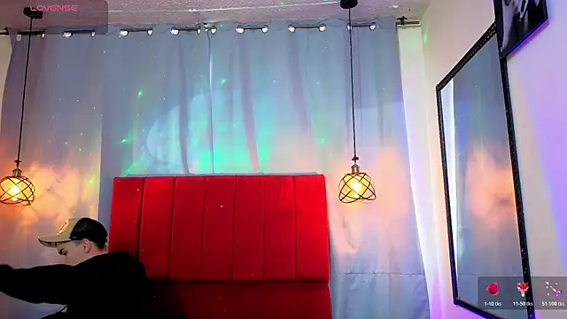 Room 69x online show from March 5, 12:57 pm