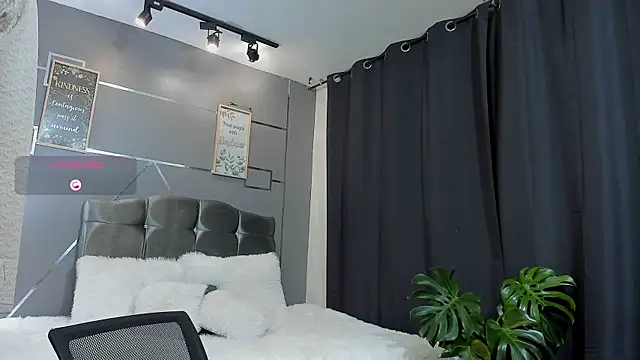 Room 69x online show from November 23, 2:54 am