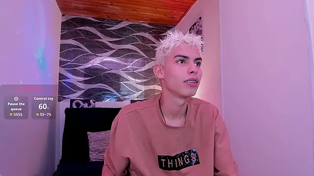 Room 69x online show from January 7, 3:28 pm