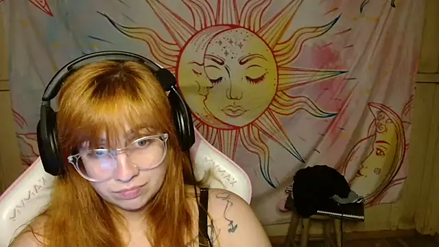 witchkiki online show from January 13, 7:23 am