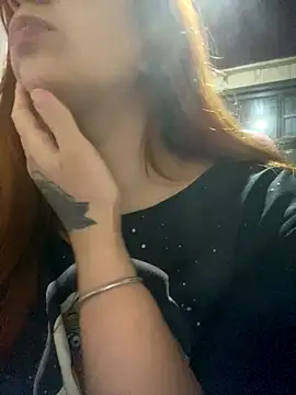 witchkiki online show from November 6, 5:22 am