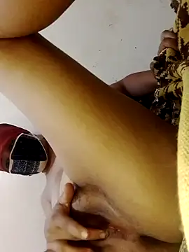 folazwina online show from September 11, 10:15 am