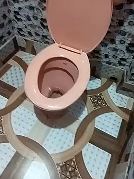 satisfiedgirl4 online show from December 16, 9:30 pm