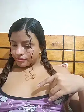 Lulupeach69 online show from September 12, 2:01 am