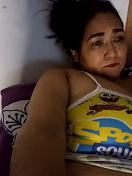 Snapshot of linda_luna29 chatting on September 30, 1:00 am linda luna29 online show from September 30, 1:00 am