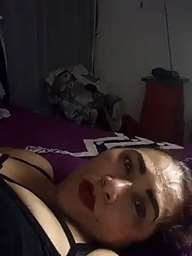 Snapshot of linda_luna29 chatting on September 19, 2:37 am linda luna29 online show from September 19, 2:37 am