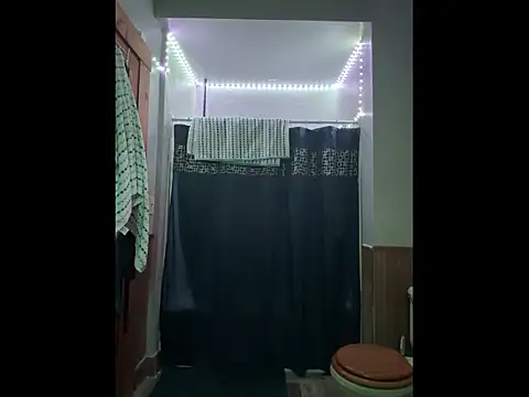 Pussyismyfavoritetaste online show from January 15, 3:54 am