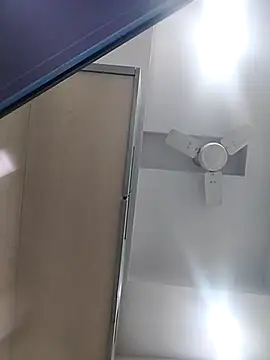 kiss like choco11 online show from March 25, 5:40 am