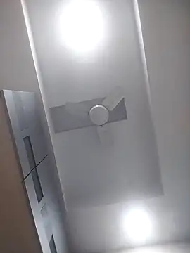 kiss like choco11 online show from February 11, 7:30 am