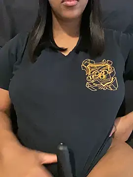 Sipsdoll online show from April 9, 10:21 am