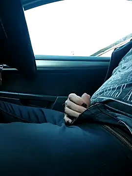 Snapshot of lynxman chatting on September 11, 7:52 am lynxman online show from September 11, 7:52 am