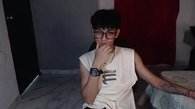 Snapshot of sung_yol chatting on September 27, 1:45 am sung yol online show from September 27, 1:45 am