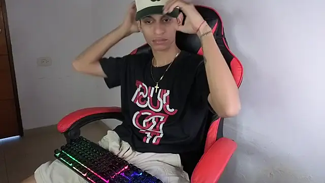 sung yol online show from April 15, 5:28 pm