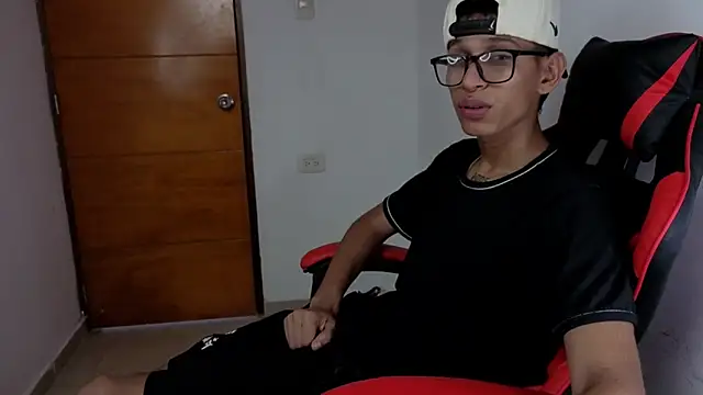 sung yol online show from March 22, 9:27 pm