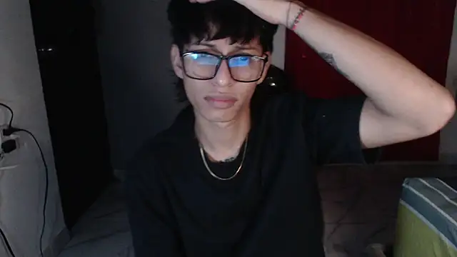 Snapshot of sung_yol chatting on October 3, 12:36 am sung yol online show from October 3, 12:36 am