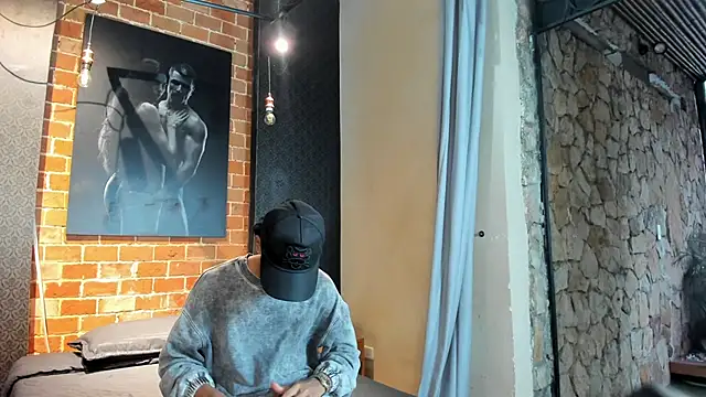 AlanCutee online show from November 5, 11:35 am