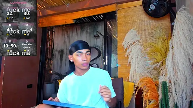 AlanCutee online show from January 8, 11:27 am